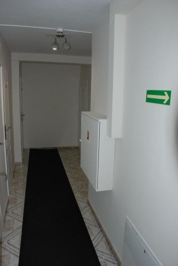 Hotelik Manhatan Radzyn Podlaski Bagian luar foto