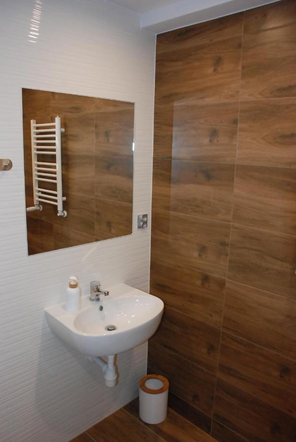 Hotelik Manhatan Radzyn Podlaski Bagian luar foto